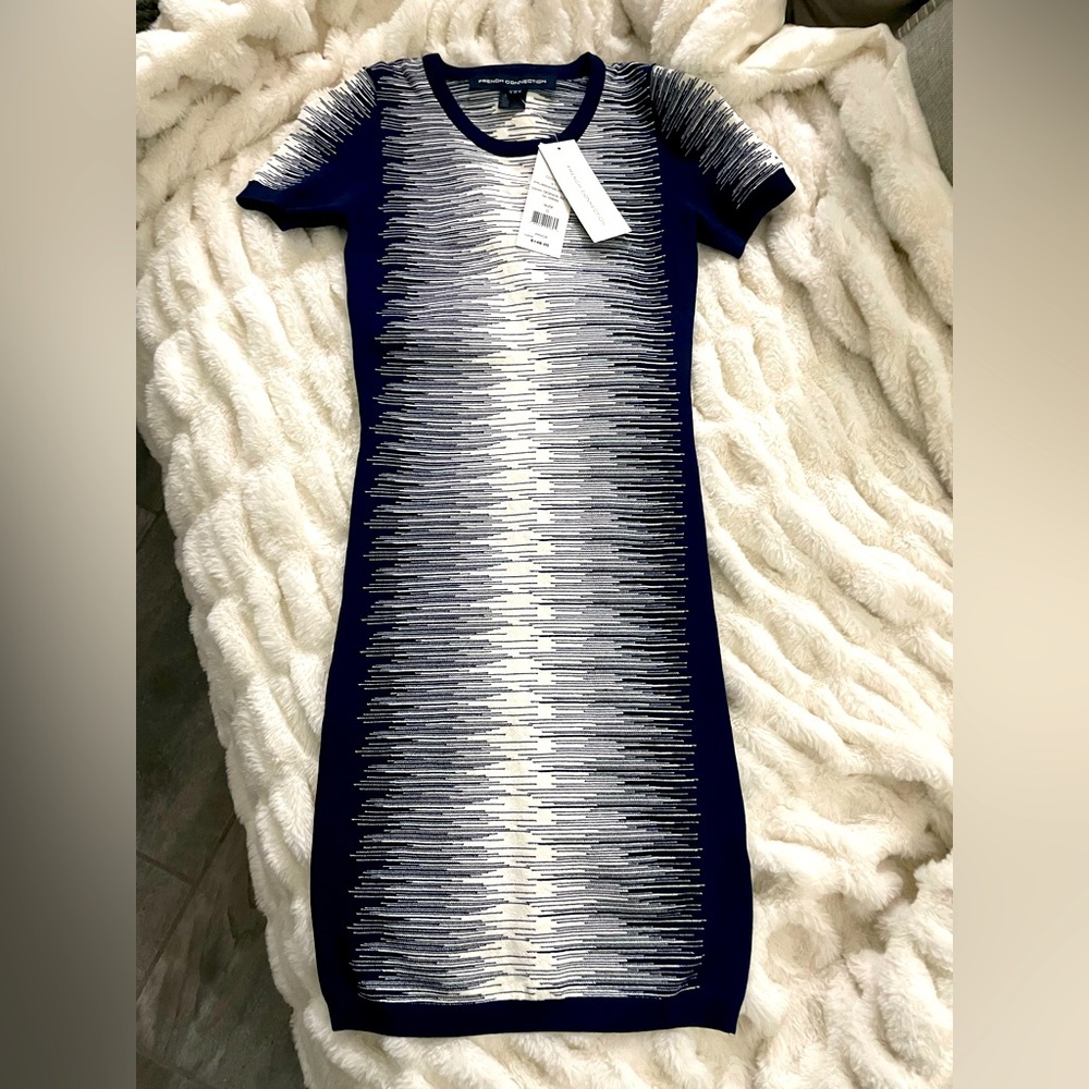 FRENCH CONNECTION Dani Degrade body on knit dress size 0 navy blue